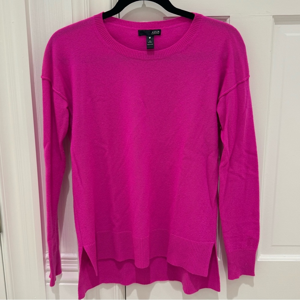 Aqua by Bloomingdales 100% Cashmere Sweater Size Small